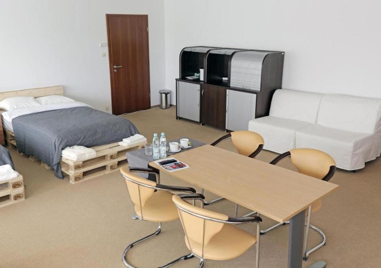 Apartamenty Expo Nadarzyn 3Rooms Kajetany Exterior photo