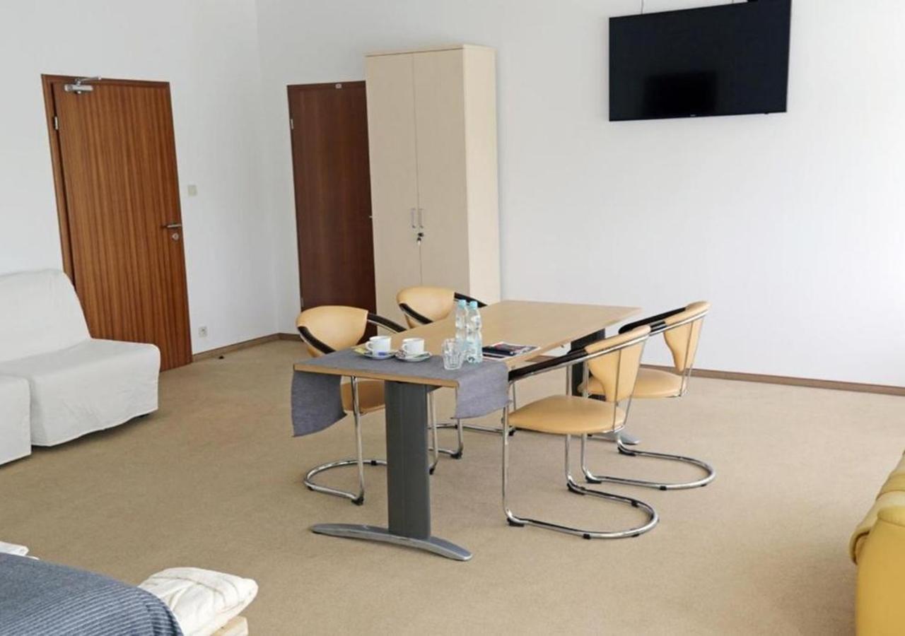 Apartamenty Expo Nadarzyn 3Rooms Kajetany Exterior photo